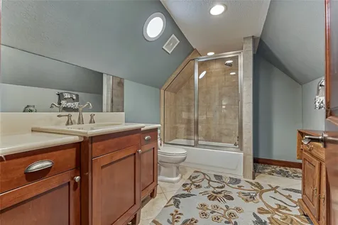 40 Logansport Court Montgomery TX 77356