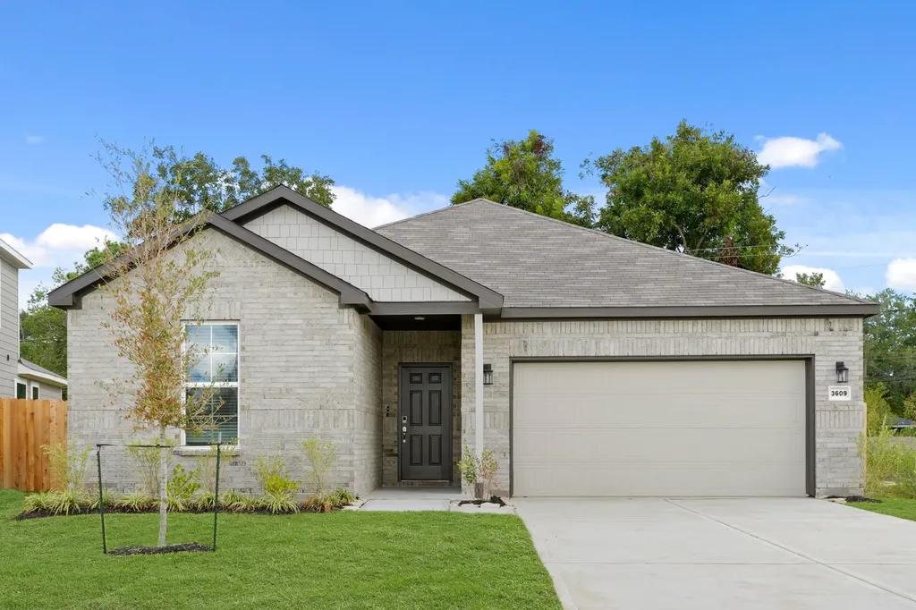 3609 Crawford Street Bay City TX 77414