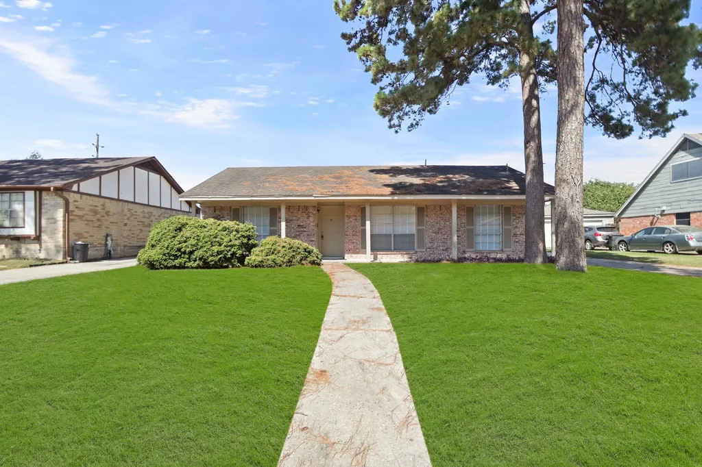 2035 Lexington Woods Drive Spring TX 77373