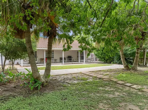 1103 Green Avenue Palacios TX 77465