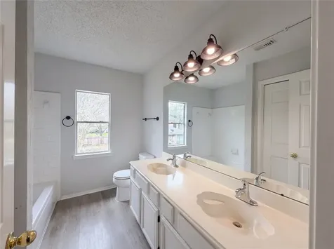 4012 Cedarwood Drive Pearland TX 77584