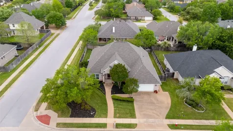 401 Sapphire Drive College Station TX 77845