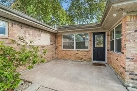 6002 Mcknight Street Houston TX 77035