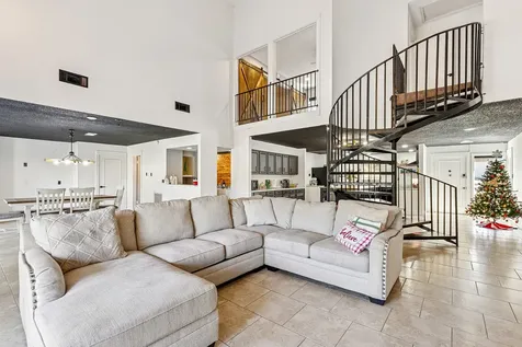 1202 Green Briar Drive Huntsville TX 77340