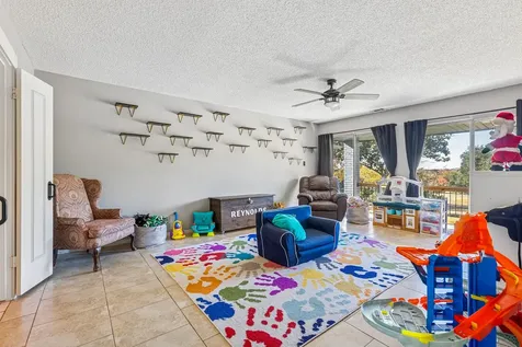 1202 Green Briar Drive Huntsville TX 77340