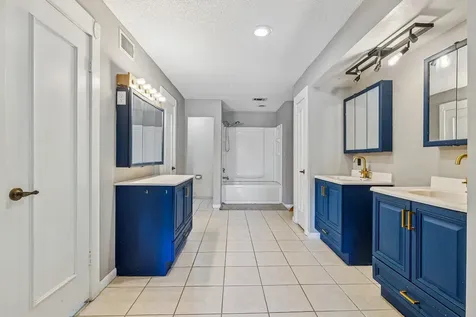 1202 Green Briar Drive Huntsville TX 77340