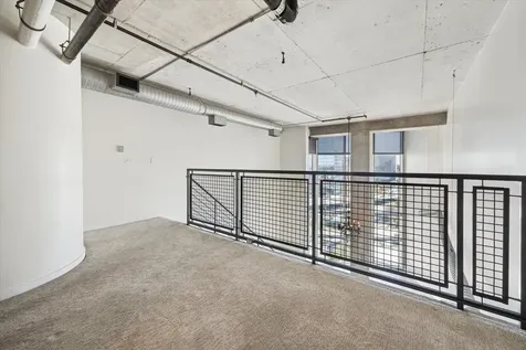 2000 Bagby Street 13432 Houston TX 77002