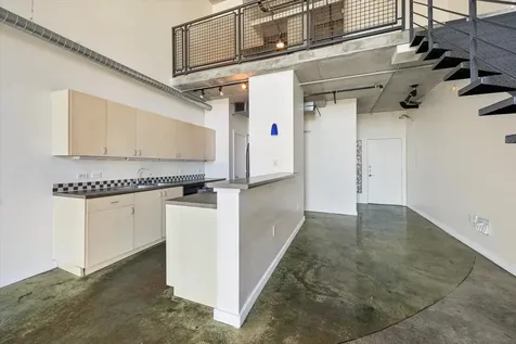 2000 Bagby Street 13432 Houston TX 77002