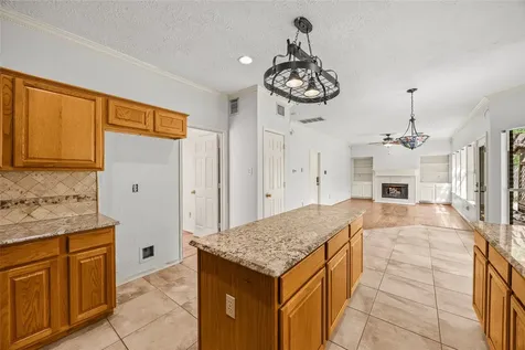 330 Welford Lane Highlands TX 77562