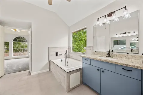 330 Welford Lane Highlands TX 77562