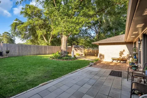 2627 Clear Ridge Drive Kingwood TX 77339