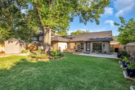 2627 Clear Ridge Drive Kingwood TX 77339