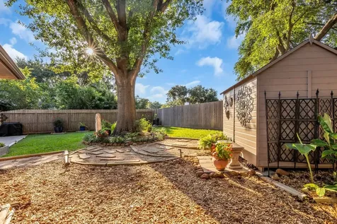 2627 Clear Ridge Drive Kingwood TX 77339