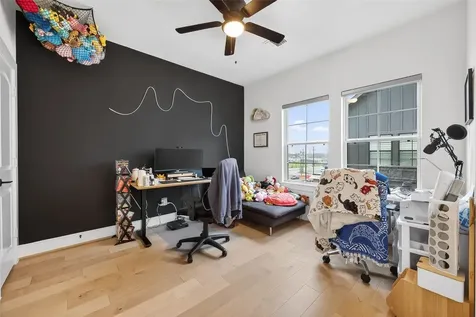 2015 Lou Ellen Lane F Houston TX 77018