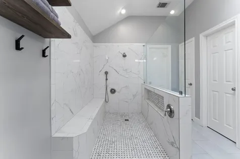 23 S Manorcliff Place The Woodlands TX 77382