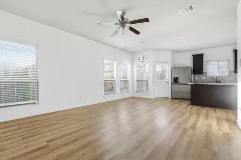 6444 Wenlock Drive Houston TX 77048