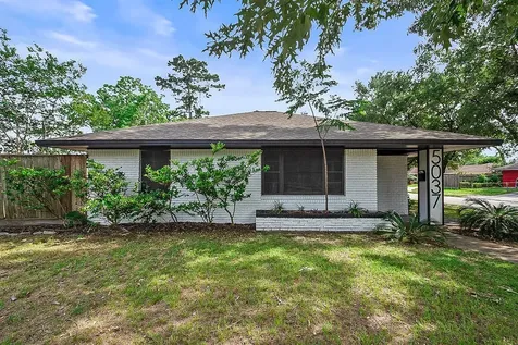 5037 W 43rd Street Houston TX 77092