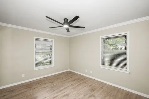 5037 W 43rd Street Houston TX 77092