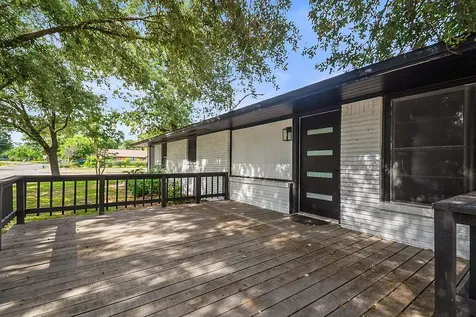 5037 W 43rd Street Houston TX 77092