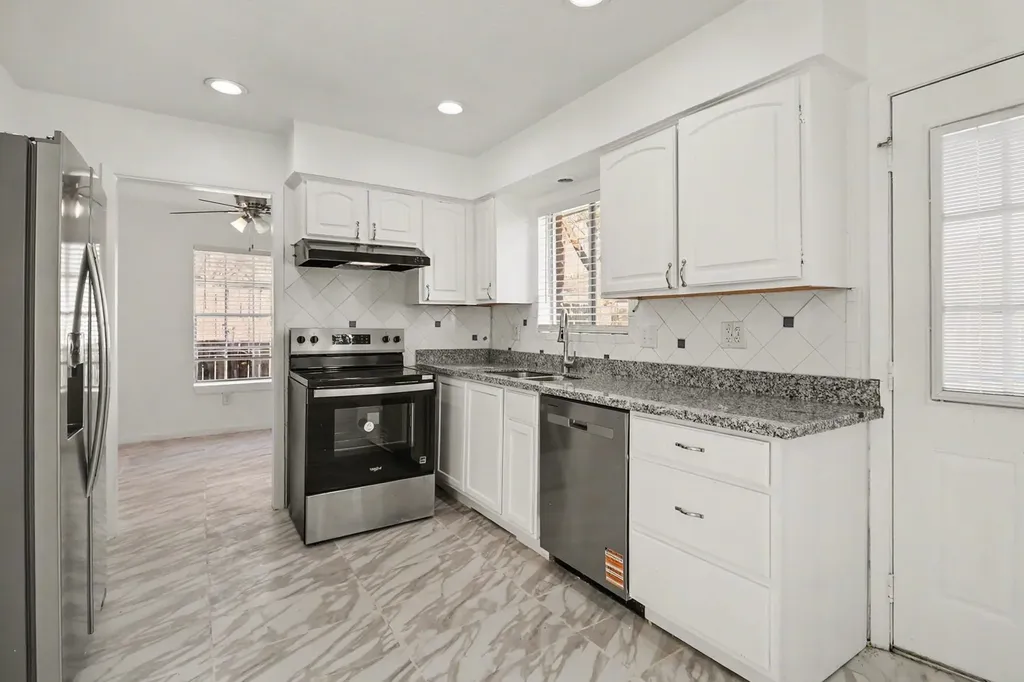 11219 Sagehill Drive Houston TX 77089