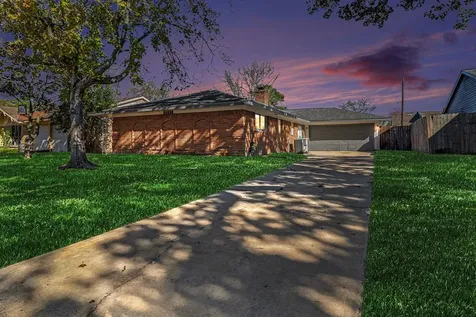 11219 Sagehill Drive Houston TX 77089