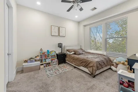 209 Burr Street D Houston TX 77011