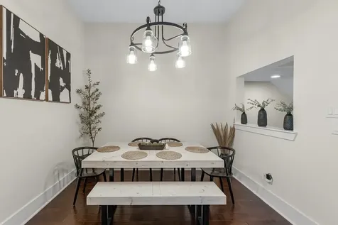 209 Burr Street D Houston TX 77011