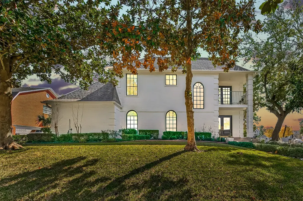 45 Clansmoor Court Sugar Land TX 77479
