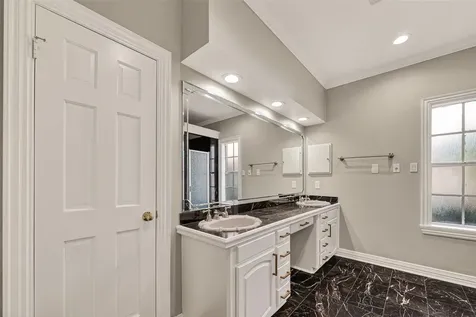 45 Clansmoor Court Sugar Land TX 77479