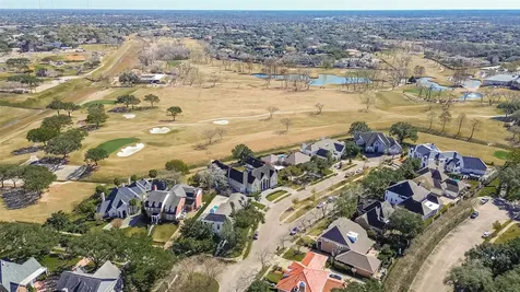 45 Clansmoor Court Sugar Land TX 77479