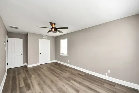 4609 Ray Street Pearland TX 77581