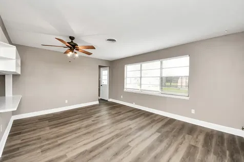 4609 Ray Street Pearland TX 77581