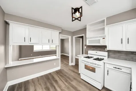 4609 Ray Street Pearland TX 77581