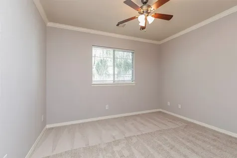10126 Holly Chase Drive Houston TX 77042