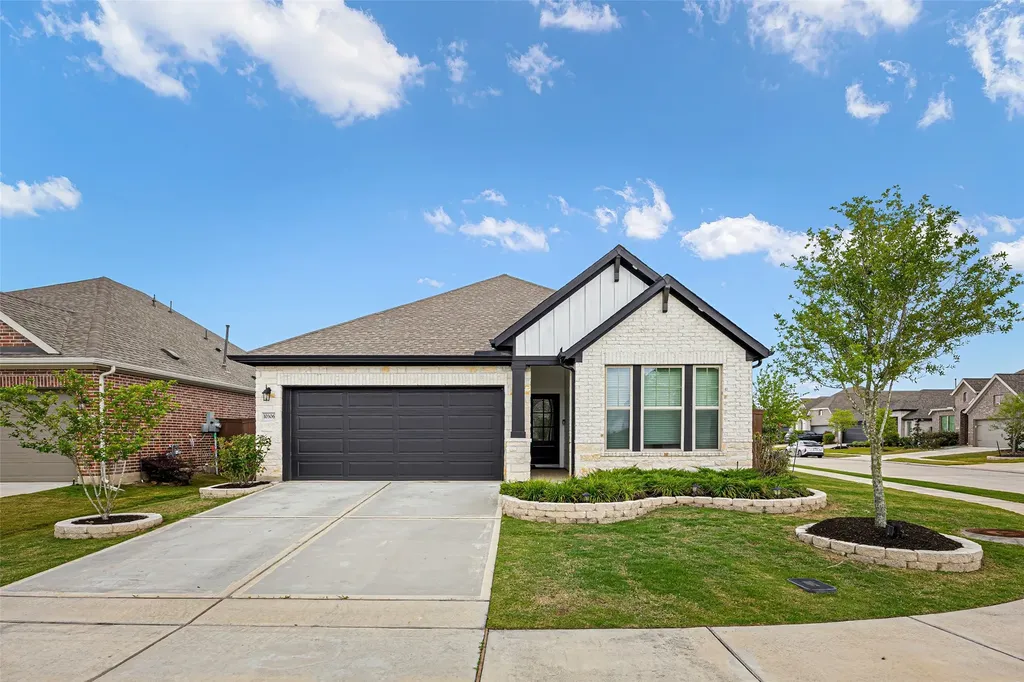 10306 Hay Meadow Drive Iowa Colony TX 77583