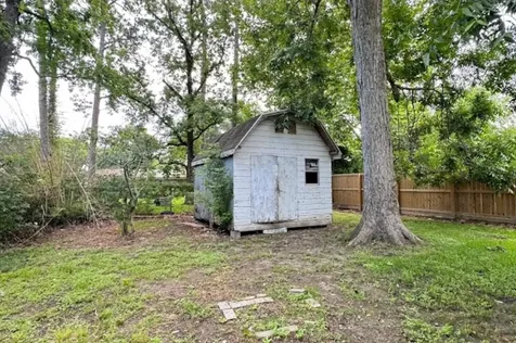 4310 Harding Drive Beaumont TX 77703