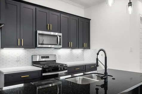 5014 Elizabeth City Street Houston TX 77021