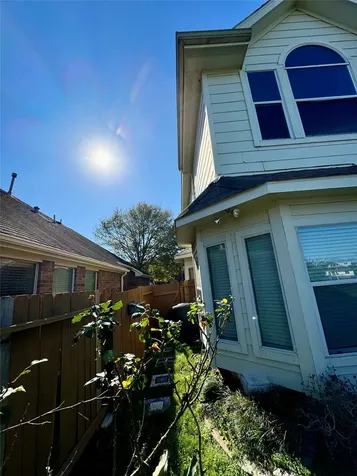3419 Village Pond Lane Fresno TX 77545