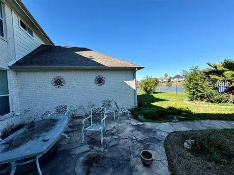3419 Village Pond Lane Fresno TX 77545