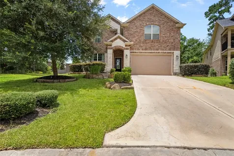 135 Teralyn Grove Loop Conroe TX 77318