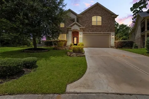 135 Teralyn Grove Loop Conroe TX 77318