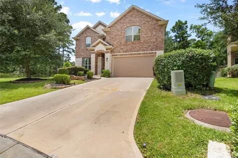 135 Teralyn Grove Loop Conroe TX 77318