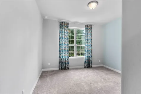 135 Teralyn Grove Loop Conroe TX 77318