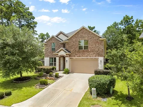 135 Teralyn Grove Loop Conroe TX 77318