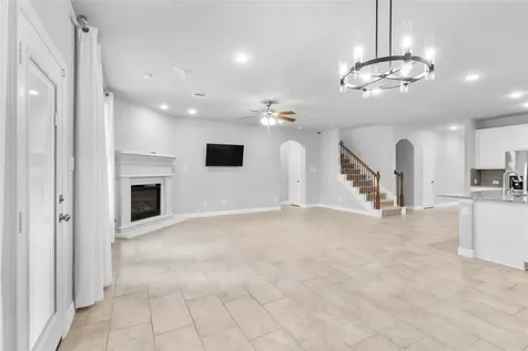 135 Teralyn Grove Loop Conroe TX 77318