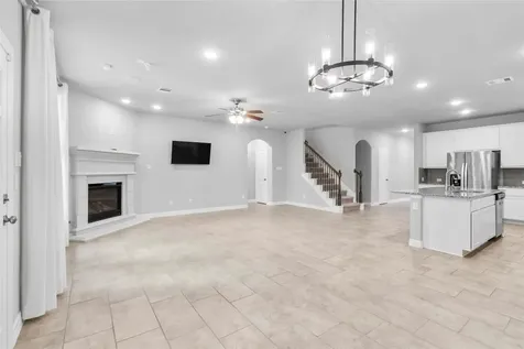 135 Teralyn Grove Loop Conroe TX 77318