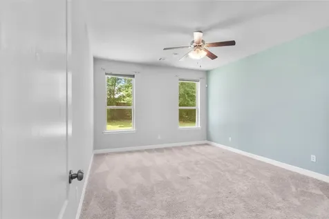 135 Teralyn Grove Loop Conroe TX 77318