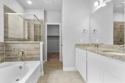 135 Teralyn Grove Loop Conroe TX 77318