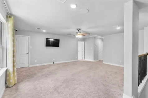 135 Teralyn Grove Loop Conroe TX 77318