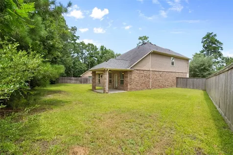 135 Teralyn Grove Loop Conroe TX 77318